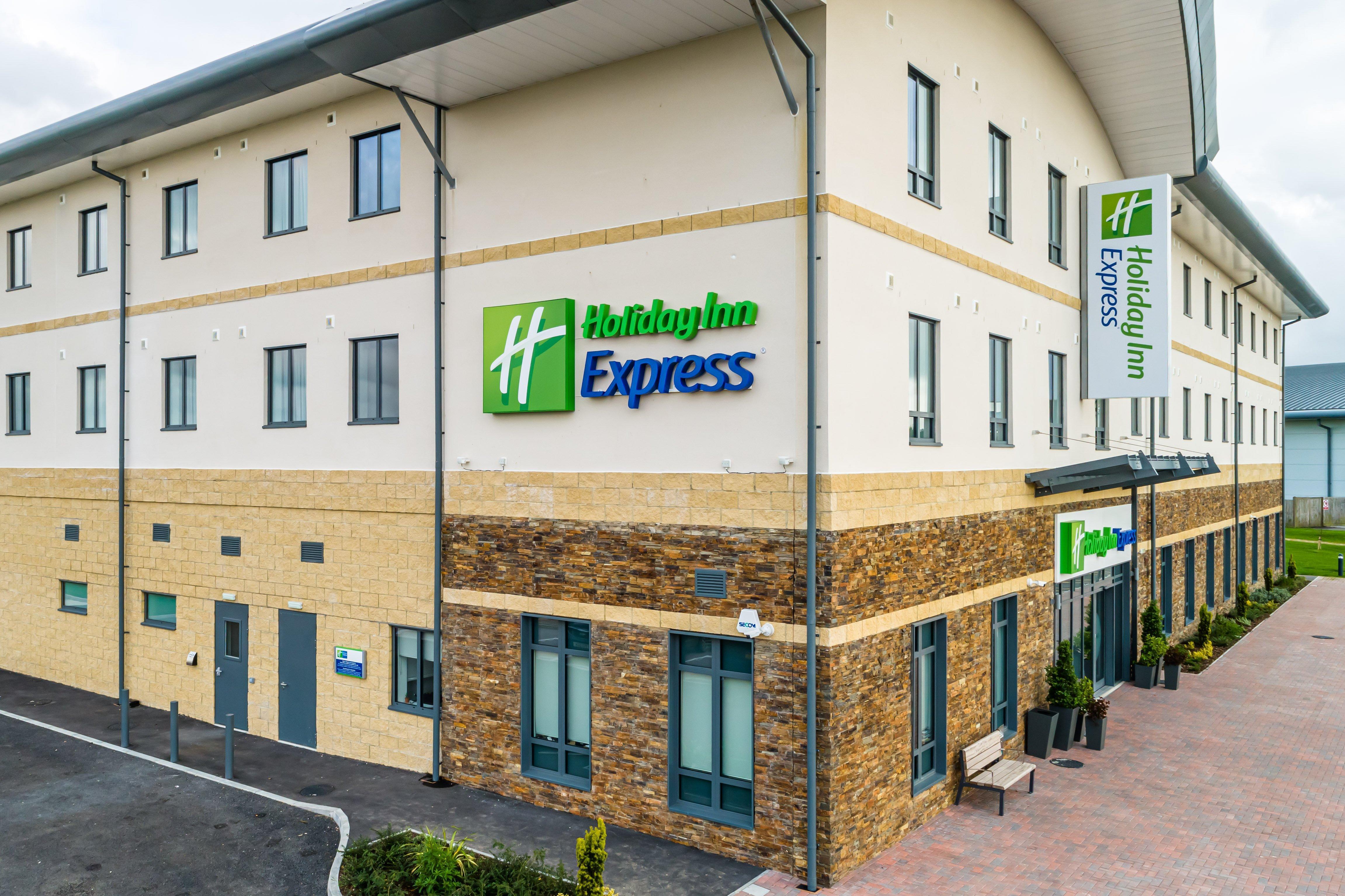 Holiday Inn Express - Bodmin - Victoria Junction By Ihg Exterior photo