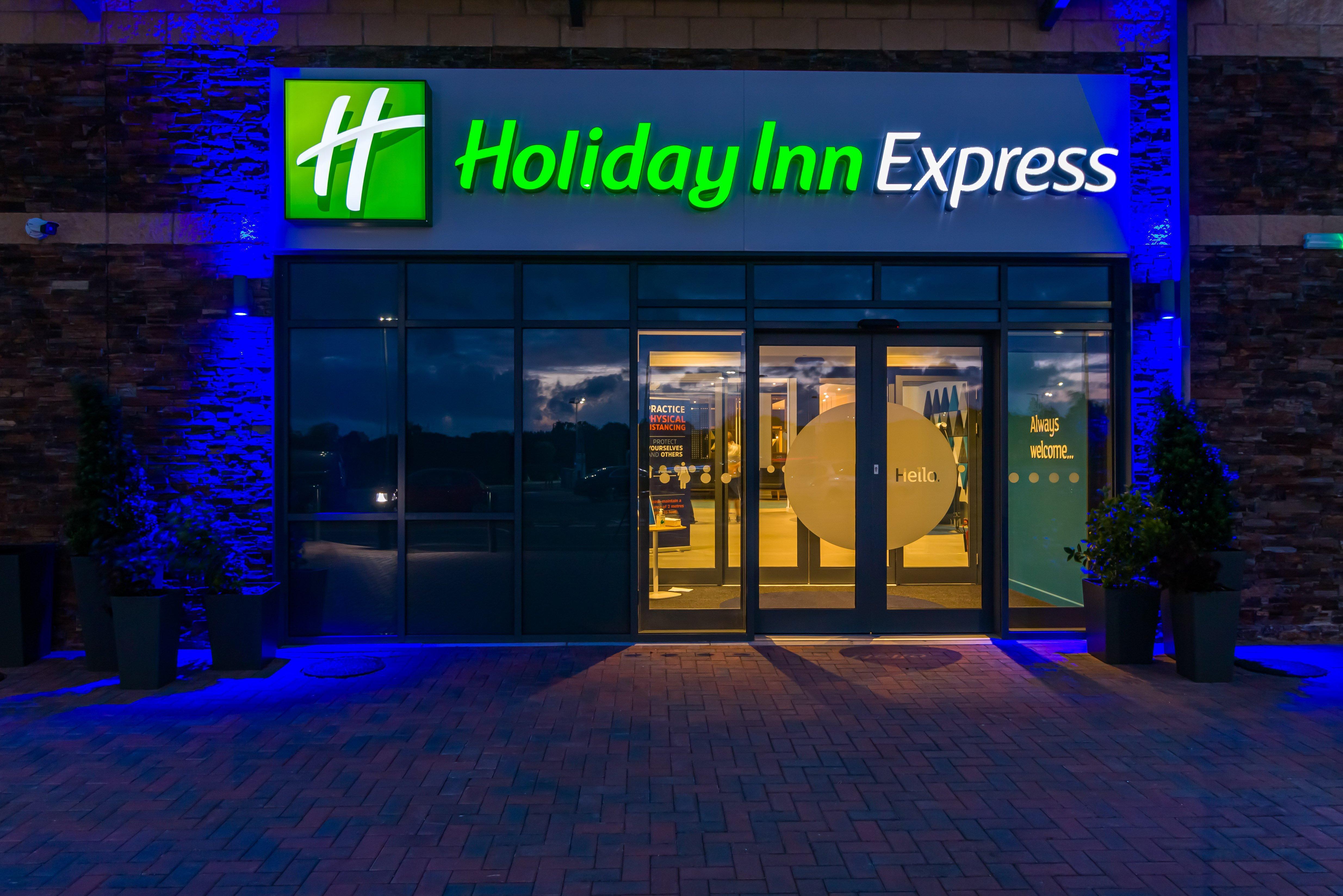 Holiday Inn Express - Bodmin - Victoria Junction By Ihg Exterior photo
